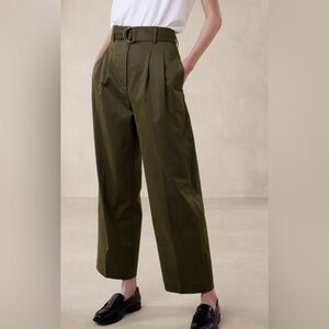 Banana Republic Womens 8 Cruz Pleated Wide Leg Chino Pants Olive Green Belted